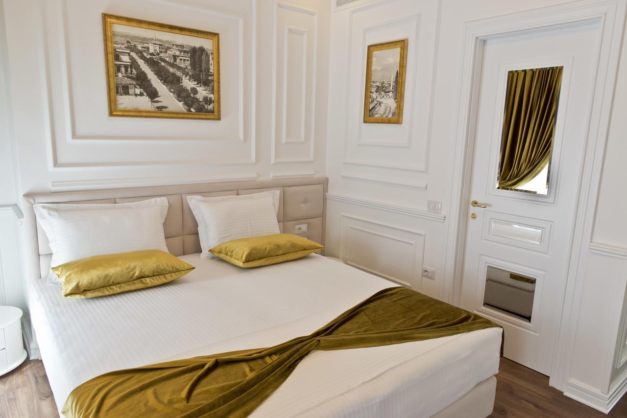 Eler Hotel Tirana Rum bild